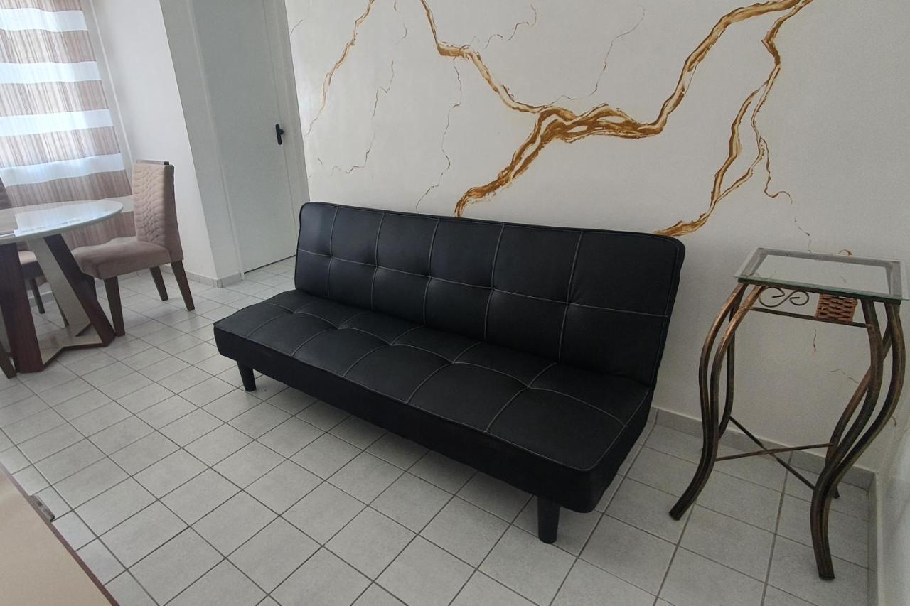 Apartamento Charmoso Em Petrolina 2 Quartos Com Ar Cond E Wi-Fi 300Mb ภายนอก รูปภาพ